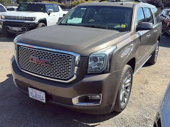 GMC YUKON XL 2016 1GKS2HKJ3GR317076 image
